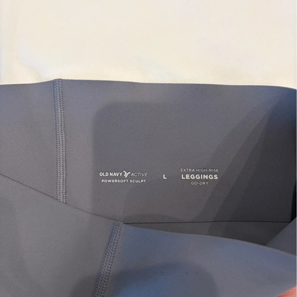 Old Navy Active Powersoft Sculpt Legging Bundle - Picture 7 of 7
